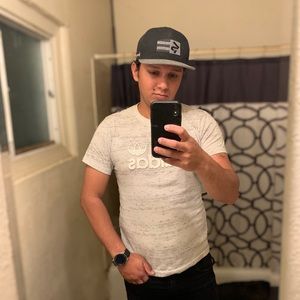 Meet your Posher, Luis david